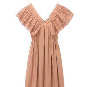 Faune Dress in size S, EUC